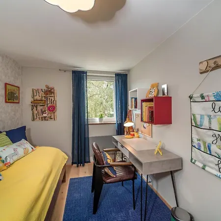 2br-apartment In